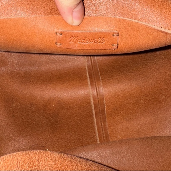 Madewell The Sydney Shoulder Bag Burnished Caramel Leather Crossbody - Picture 8 of 8